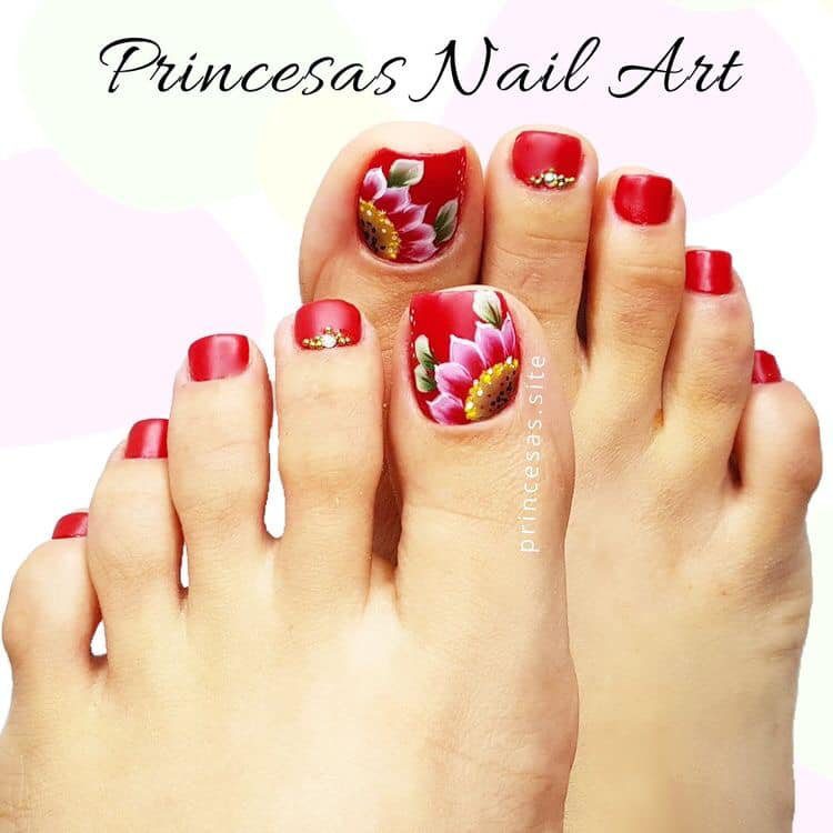 28 Nails Unas de Pies Decoradas Rojas con Girasol y pedreria pequena