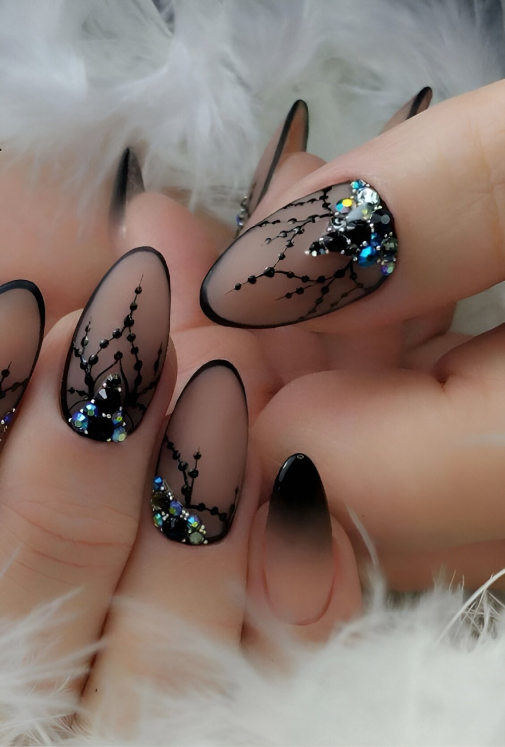 30 Majestic Glass-Stained Nail Art Designs To Make You A Queen - 249