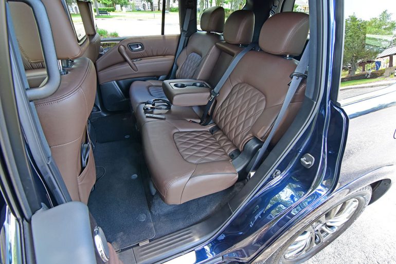 2022 nissan armada platinum awd second row seats