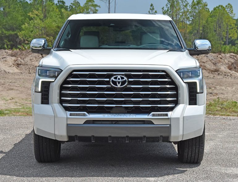 2022 toyota tundra capstone front