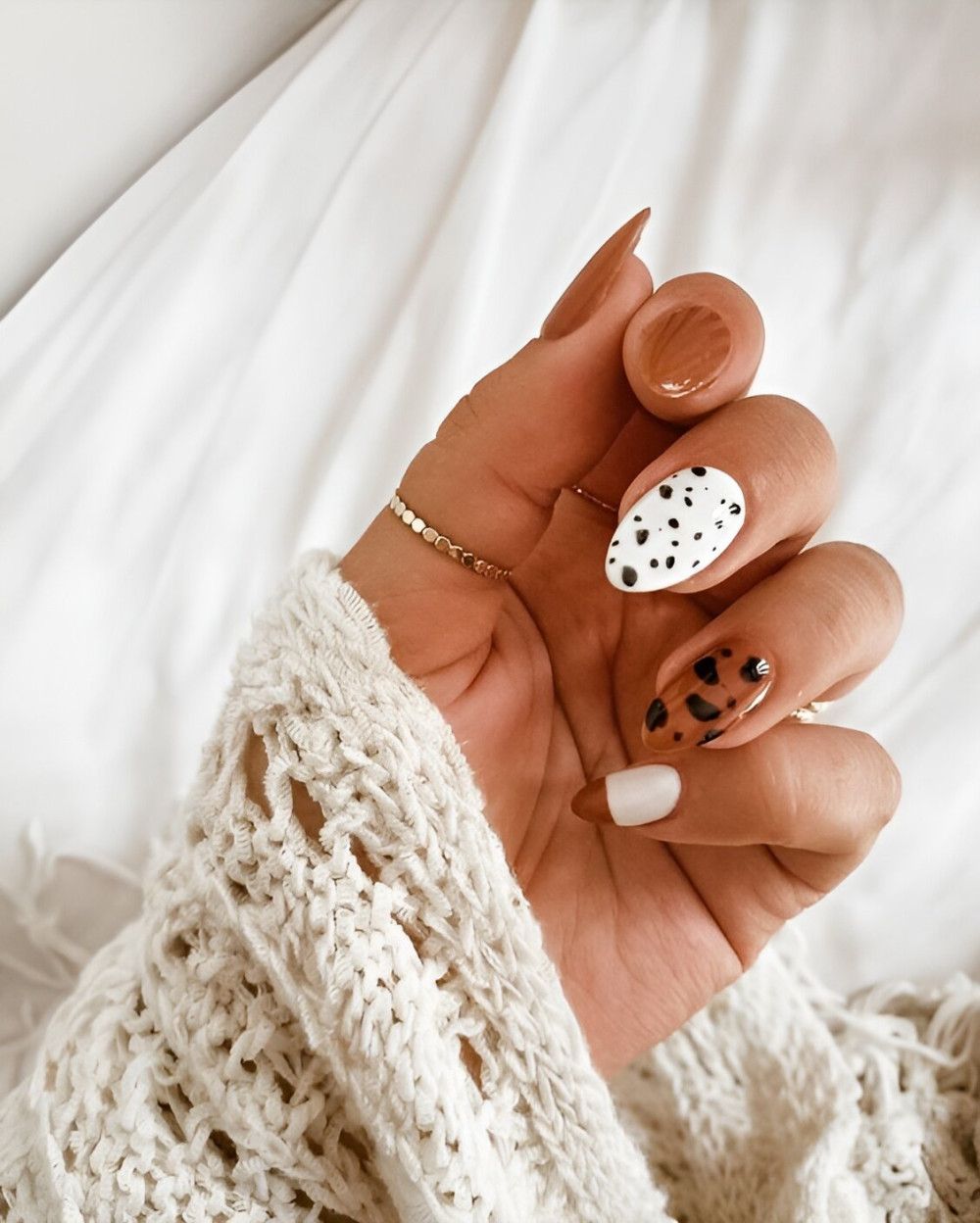 35 Chocolate Nail Art Designs That Are Sweeter Than Candies - 243