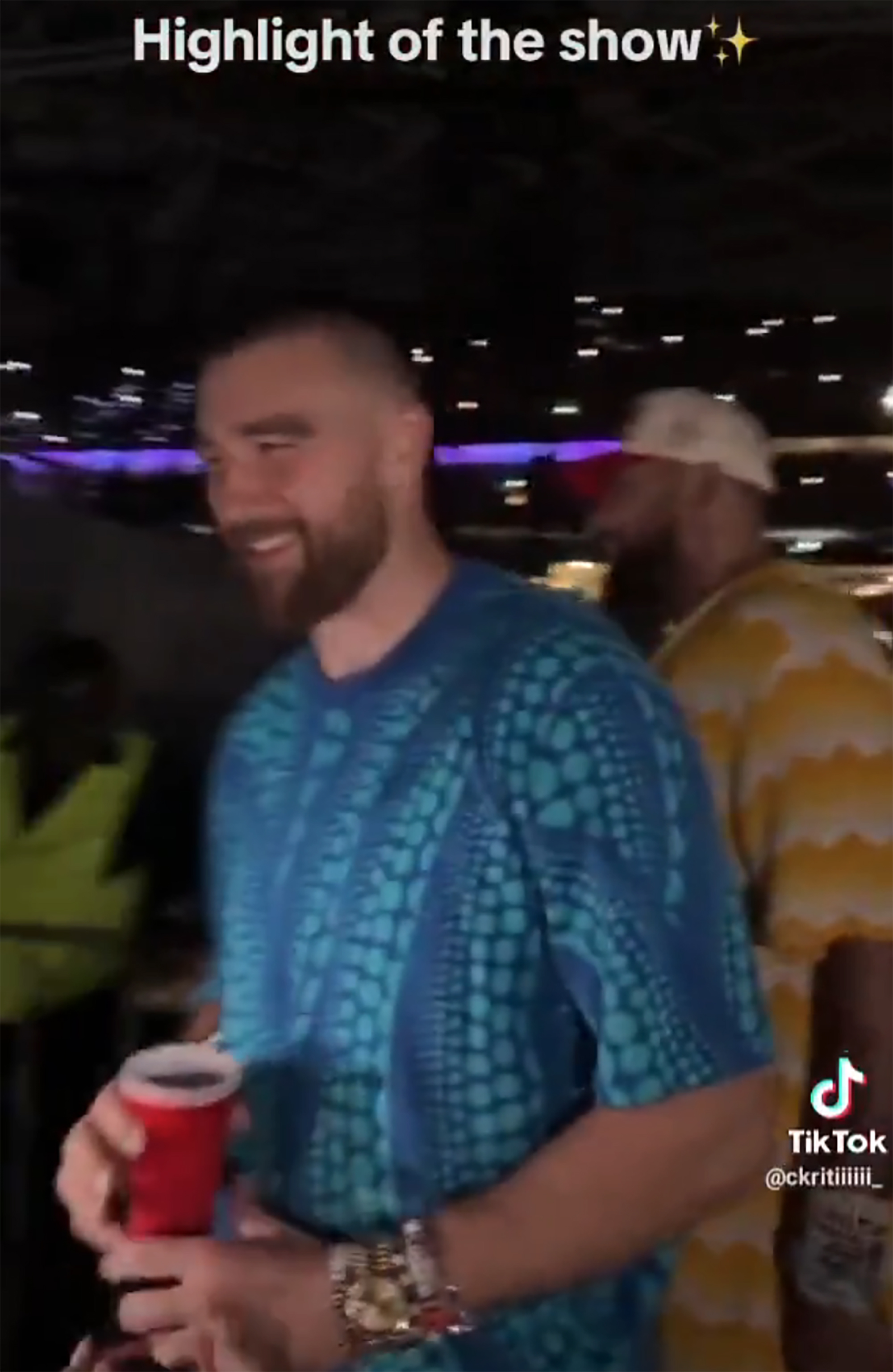 Travis Kelce dancing