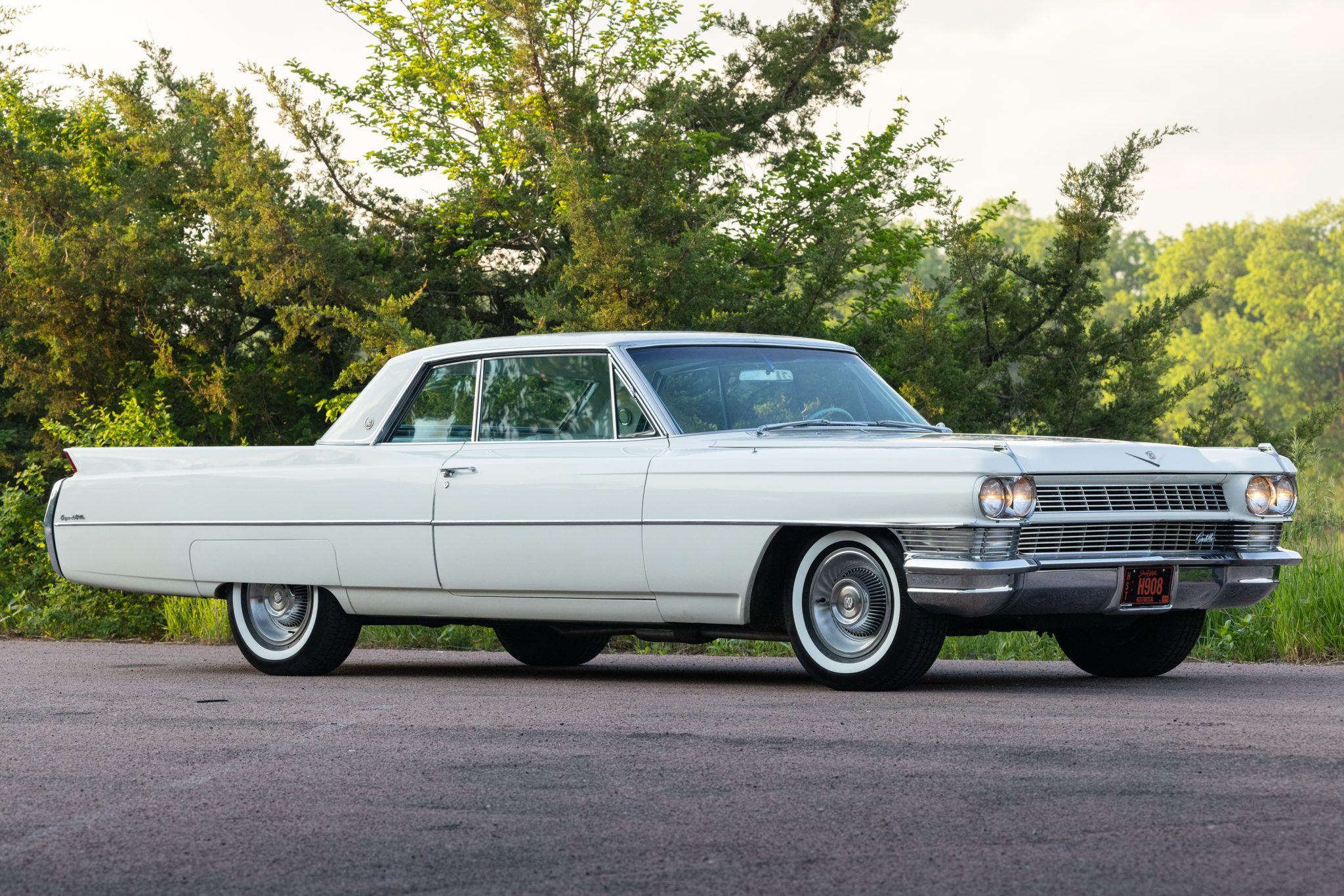 1964 Cadillac Coupe DeVille