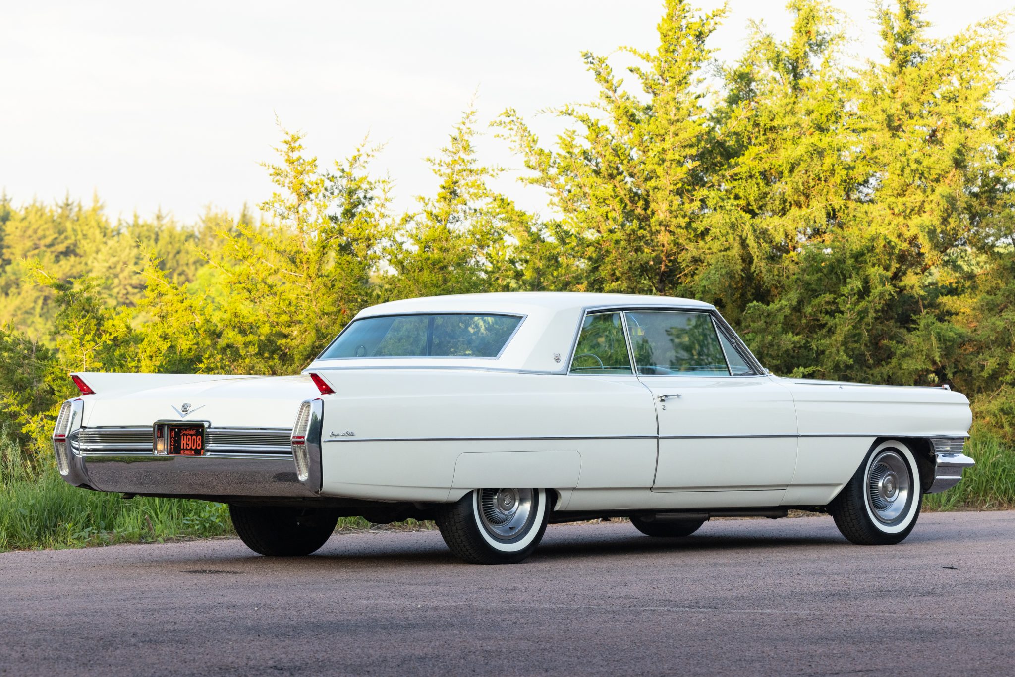 1964 Cadillac Coupe DeVille