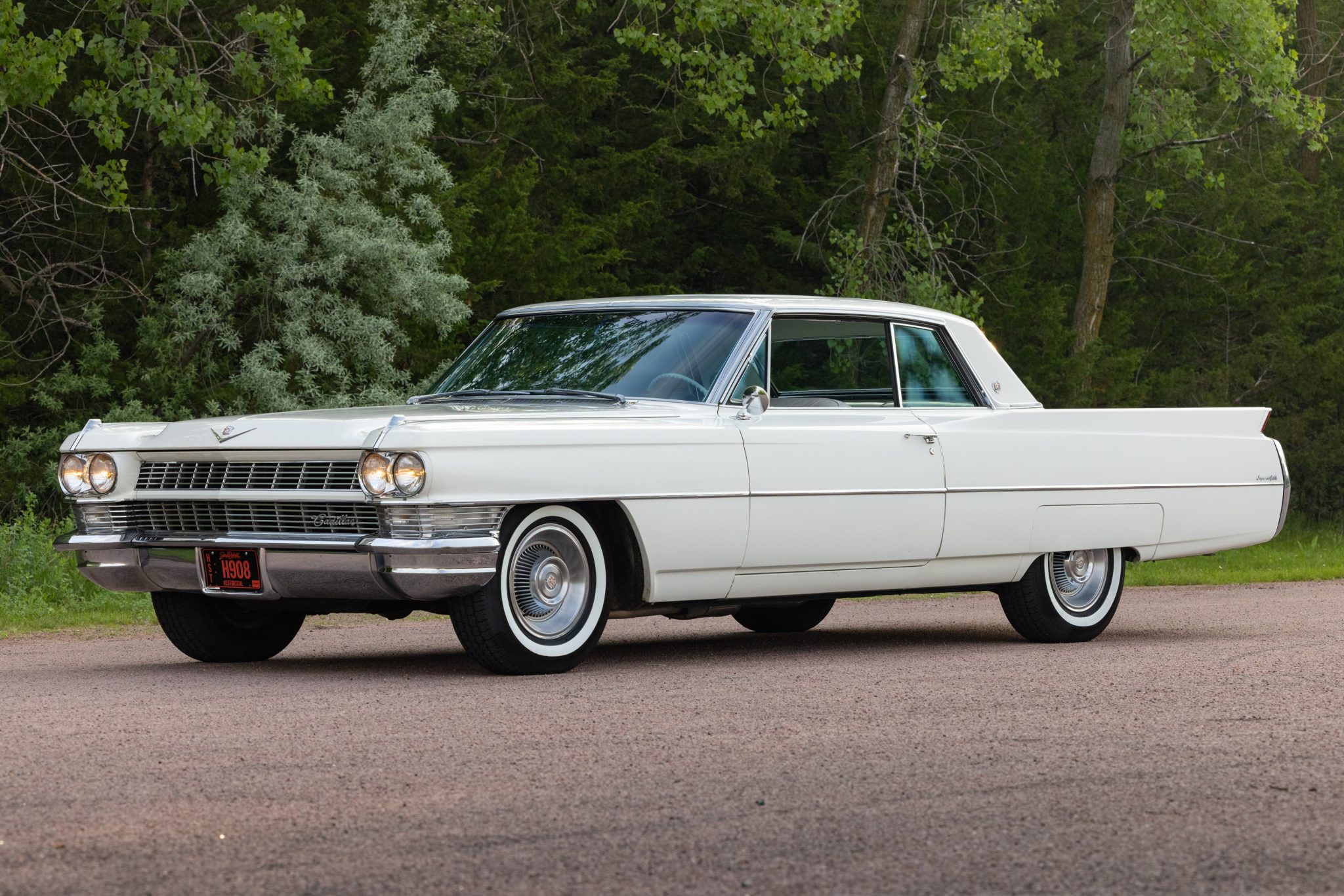 1964 Cadillac Coupe DeVille