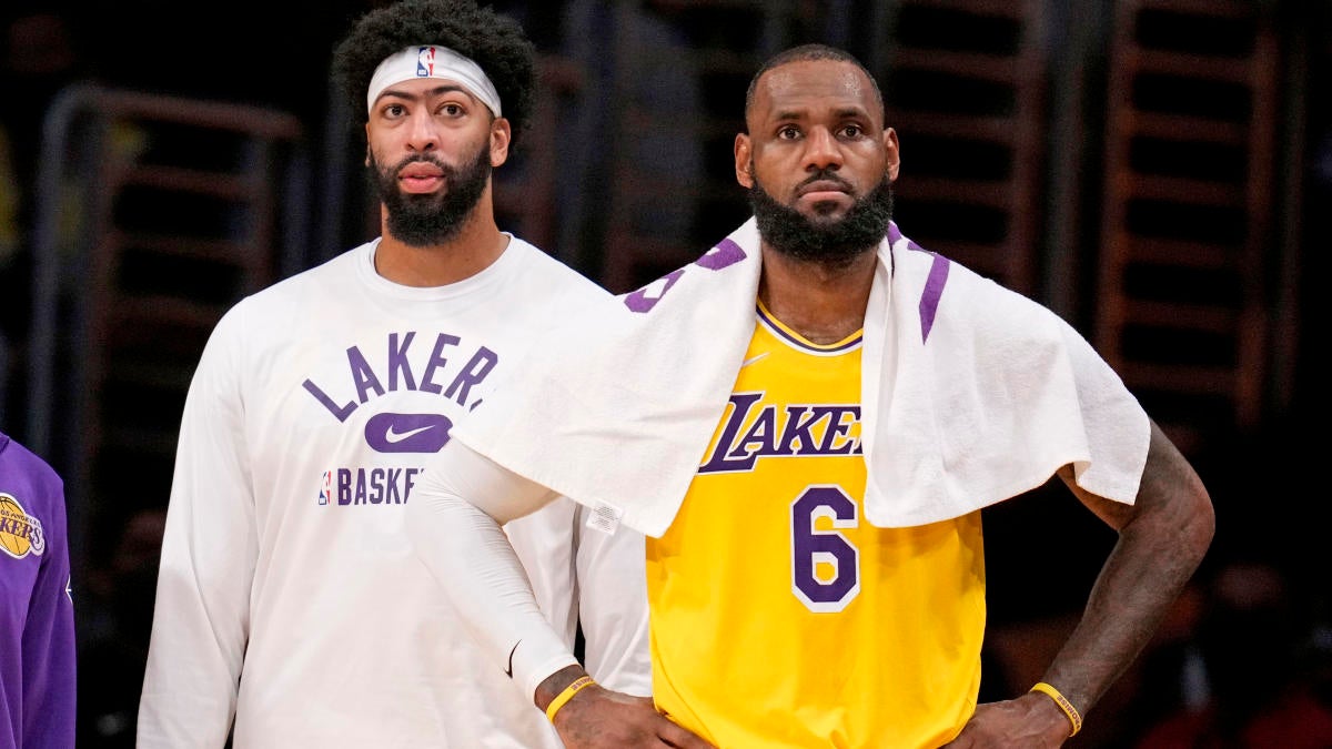 How LeBron James and the Lakers can use Anthony Davis injury to fuel one  last playoff push - CBSSports.com