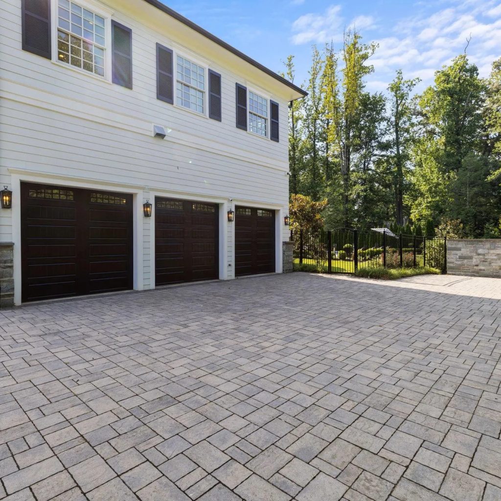 Garage of Kentavious Caldwell-Pope’s Potomac Home