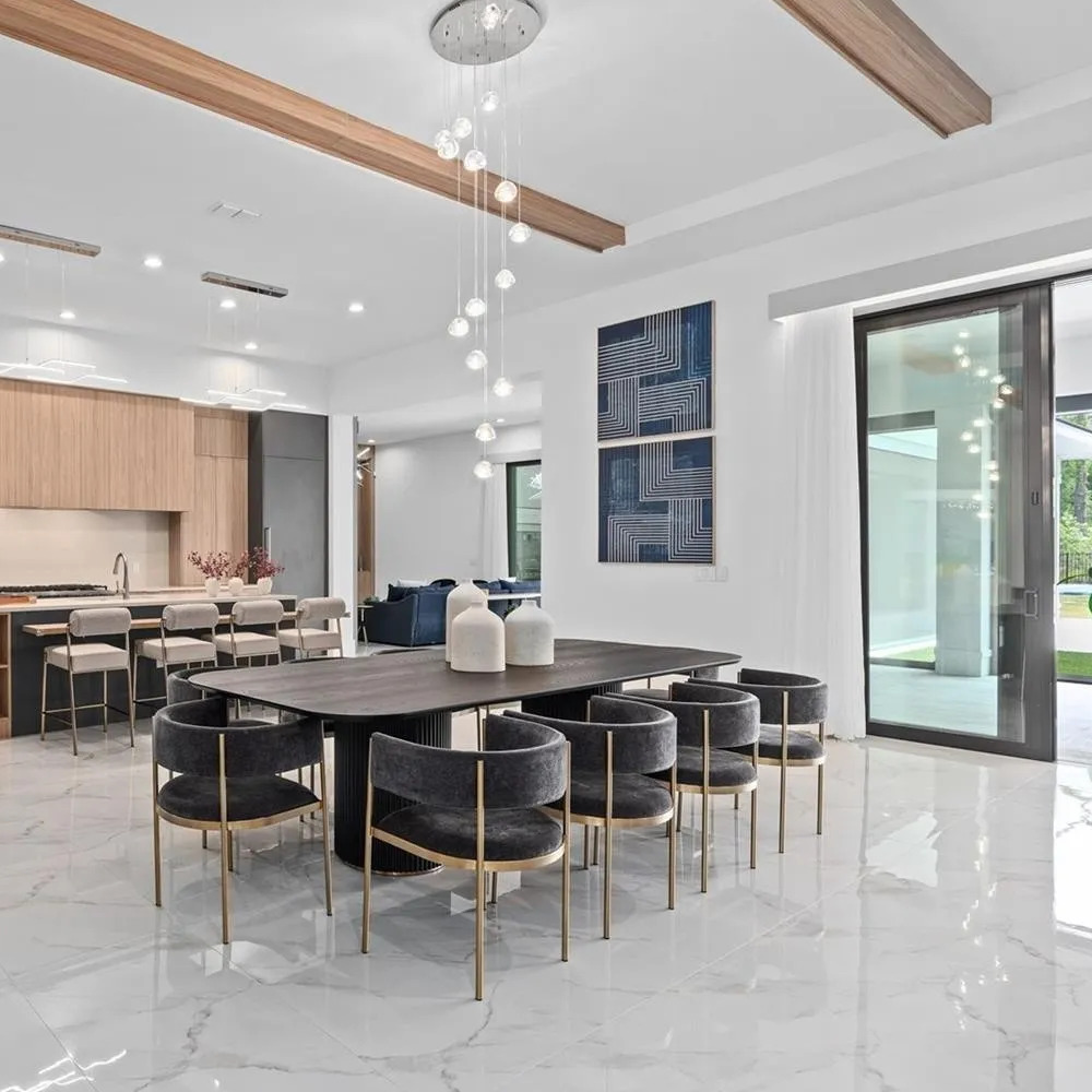 Dining area in Leandro Barbosa’s Bella Collina Home