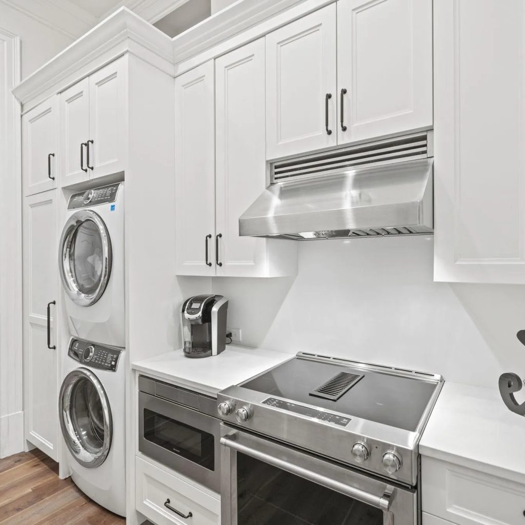 Laundry Room in Kentavious Caldwell-Pope’s Potomac Home