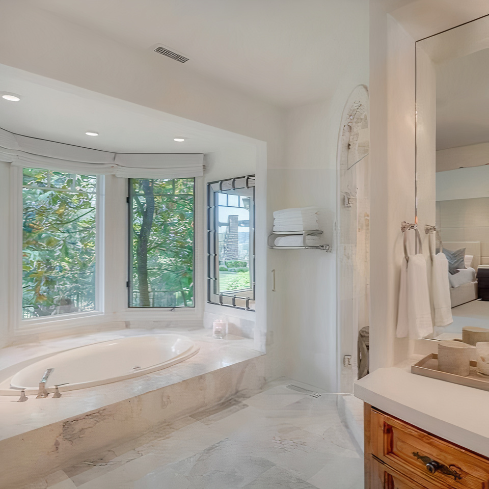 Bathroom in Damian Lillard's Oregon Home