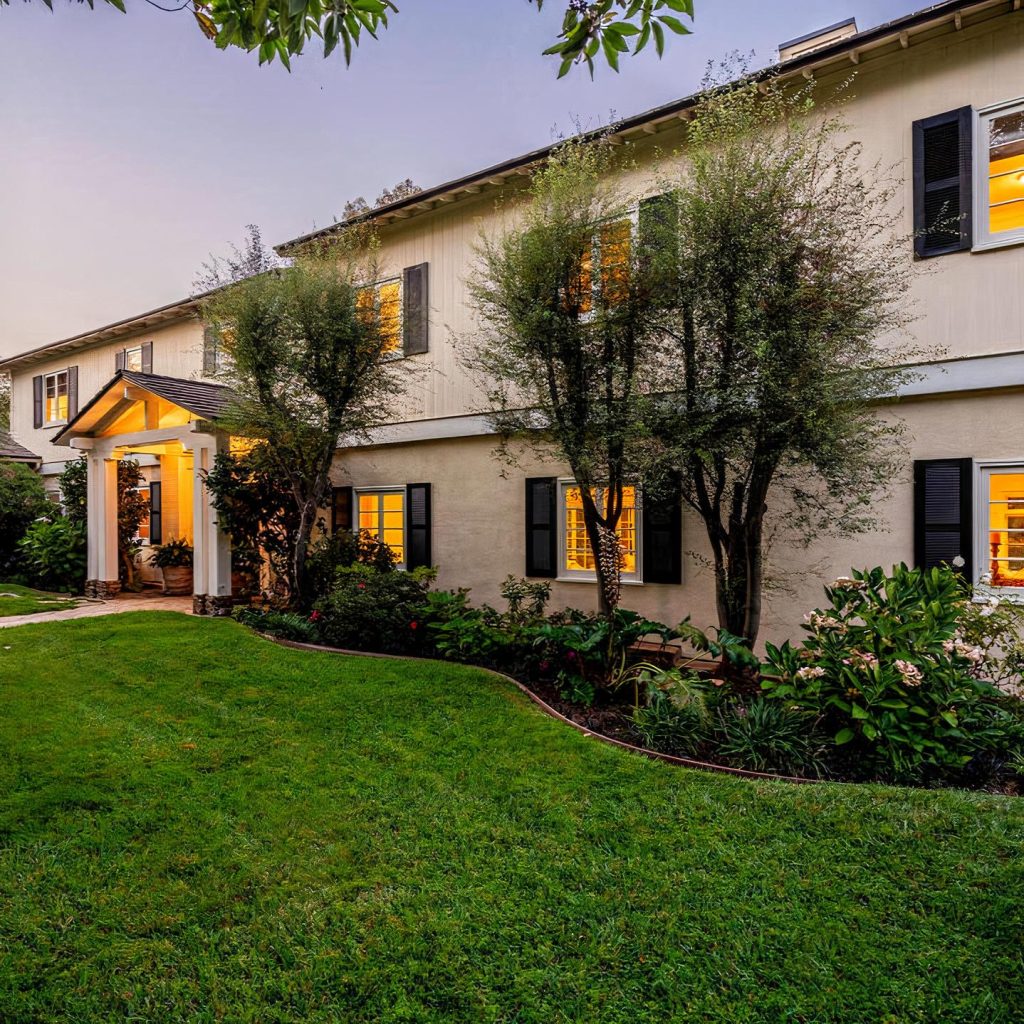 Front View of Blake Griffin's Brentwood Home