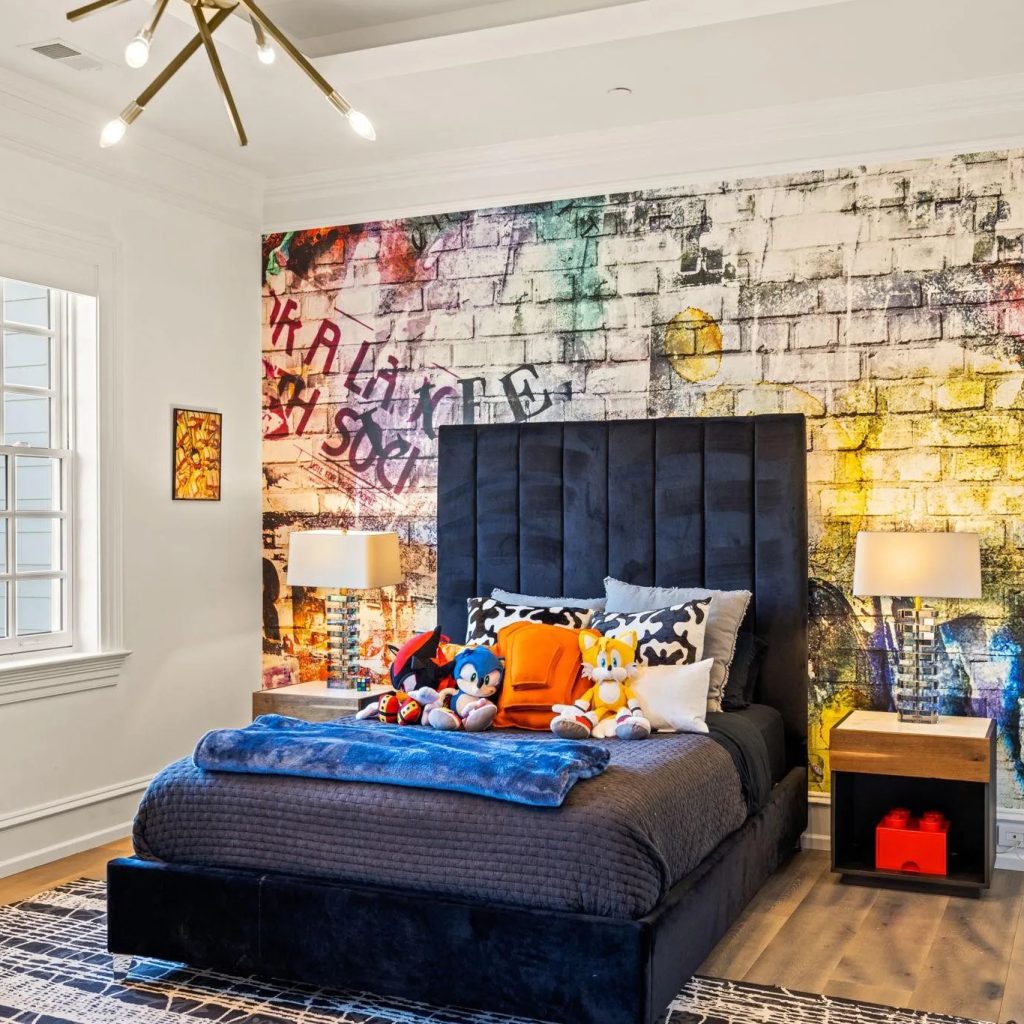 Bedroom in Kentavious Caldwell-Pope’s Potomac Home