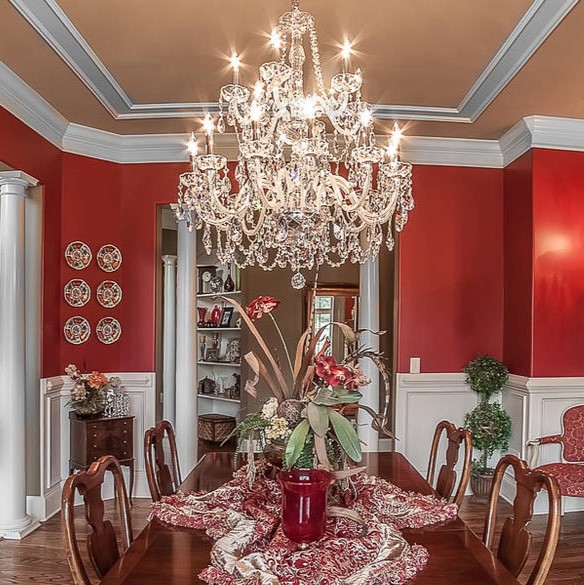 Dining Room in Shaquille O'Neal’s McDonough Home