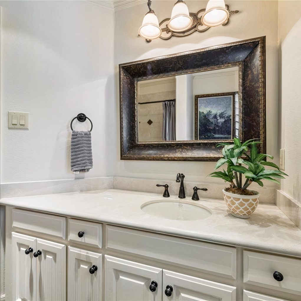 Bathroom in Shaquille O'Neal's Texas Home