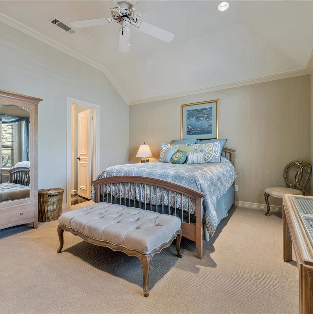 Bedroom in Shaquille O'Neal's Texas Home