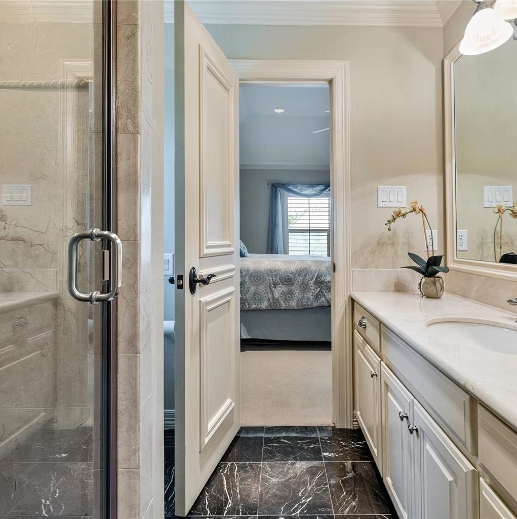 Bathroom in Shaquille O'Neal's Texas Home