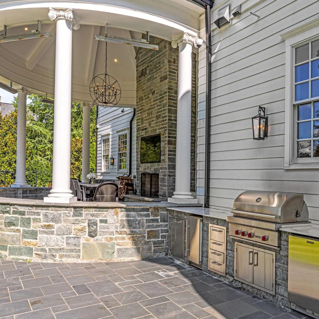 Outdoor Kitchen of Kentavious Caldwell-Pope’s Potomac Home