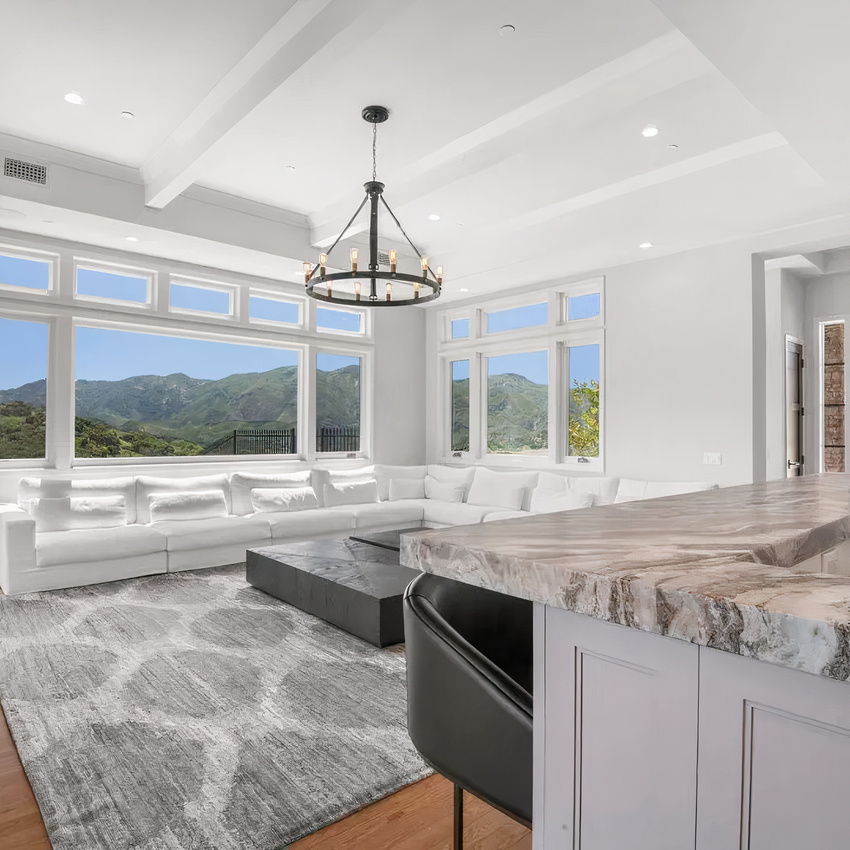 Living room of Spencer Dinwiddie’s Calabasas Home