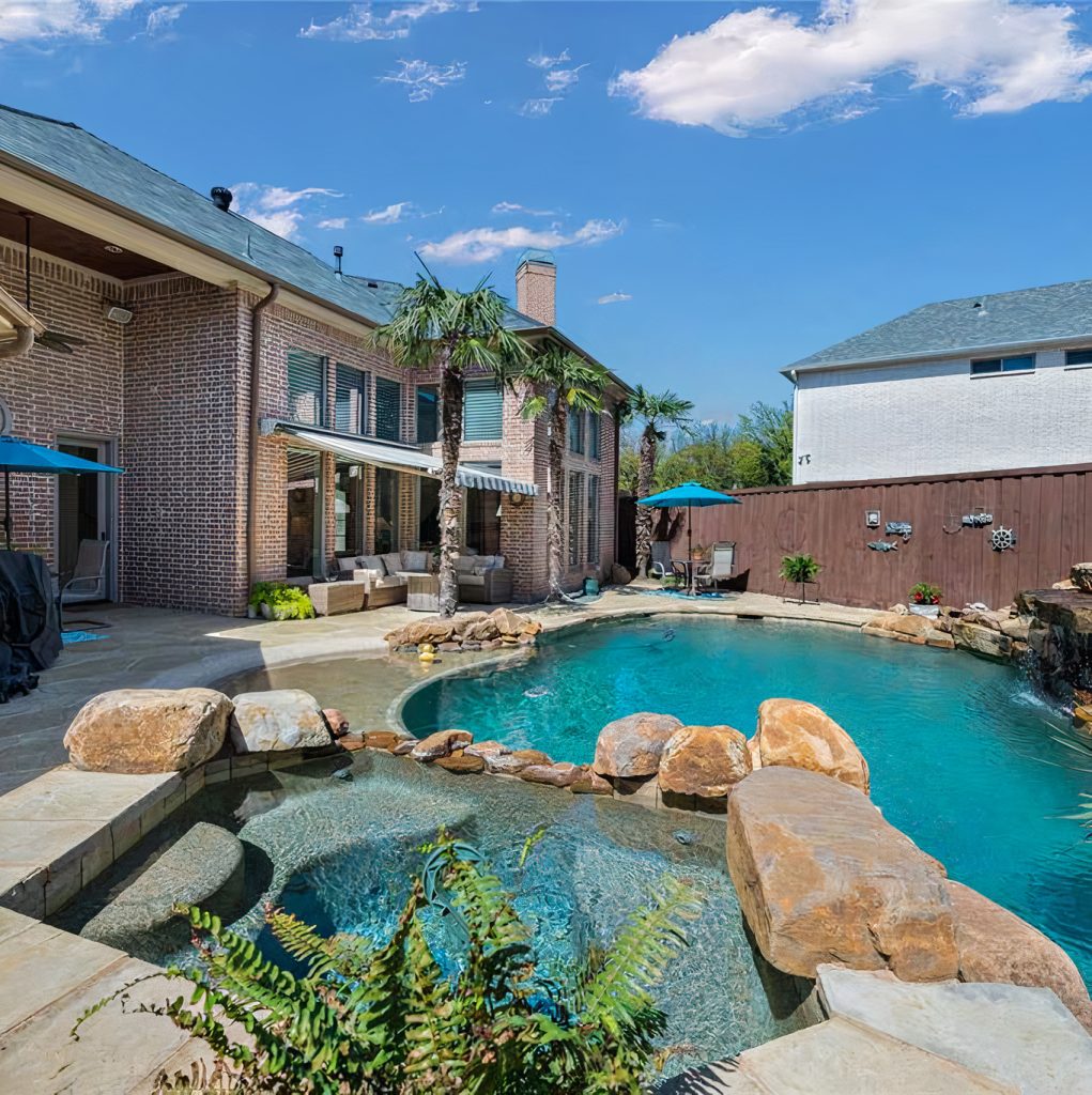 Pool Area of Shaquille O'Neal's Texas Home