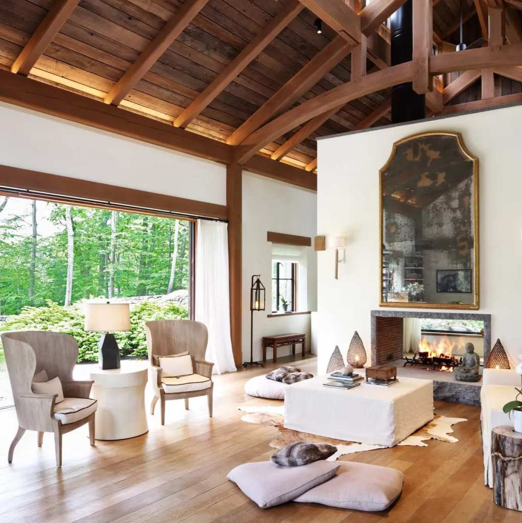 Guest House Living Room in Tom Brady's Brookline Home