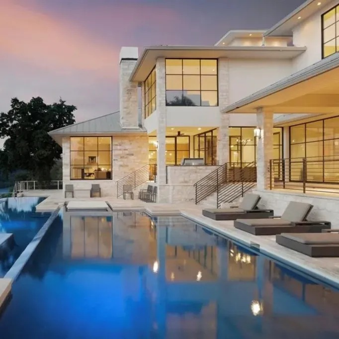 Infinity Pool in Jason Kapono's TX Home