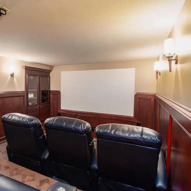 Home Theater in Giannis Antetokounmpo's Wisconsin Home