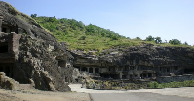 Thánh tích hang động PG Ellora, Ấn Độ có những nét chạm khắc tuyệt hảo