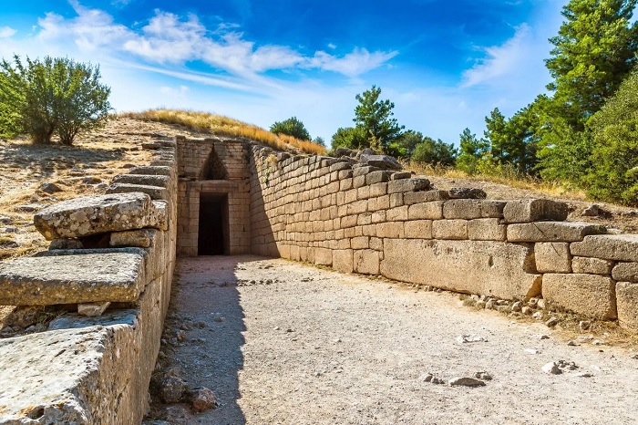 Kho bạc của Atreus - Khu khảo cổ Mycenae