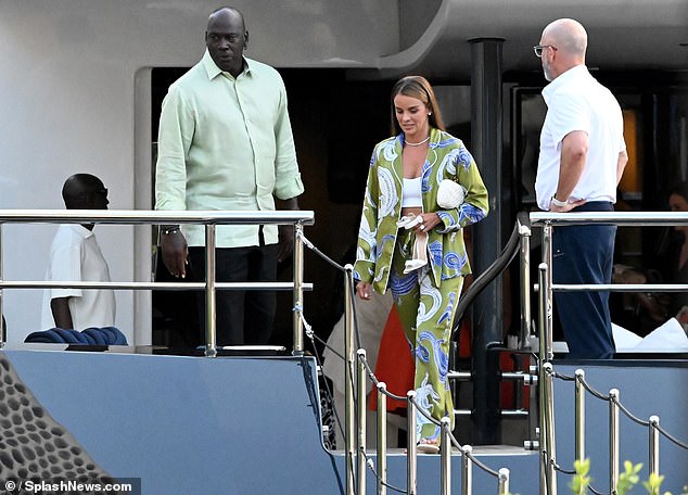 The pair, who have been married for 11 years, even wore coordinating green outfits