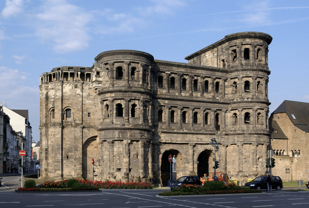 Porta Nigra: Ein Relikt römischer Pracht