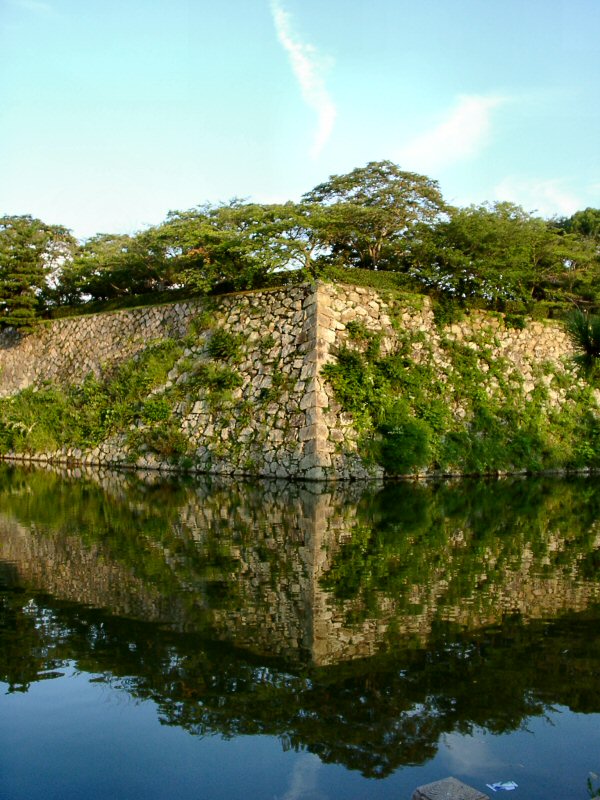 "white crane-castle-Japan-8"