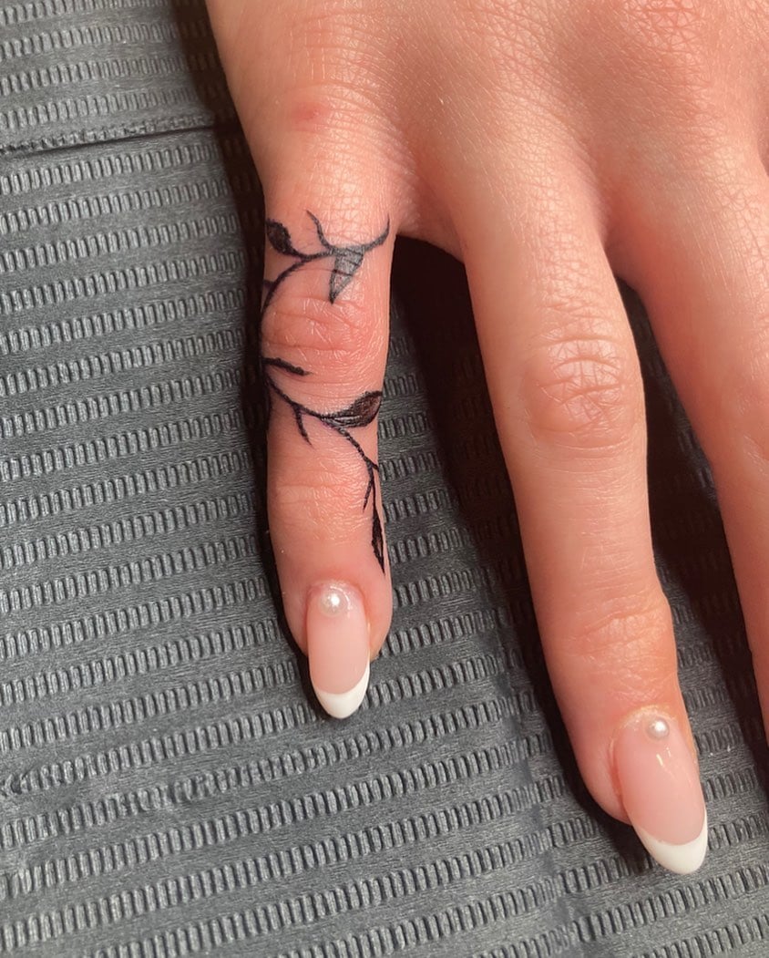 Simple Vine Tattoos