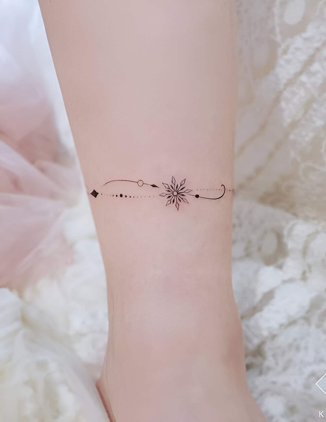 40 Feminine Mini Romantic Tattoos To Elevate Your Glam Like A Model 37