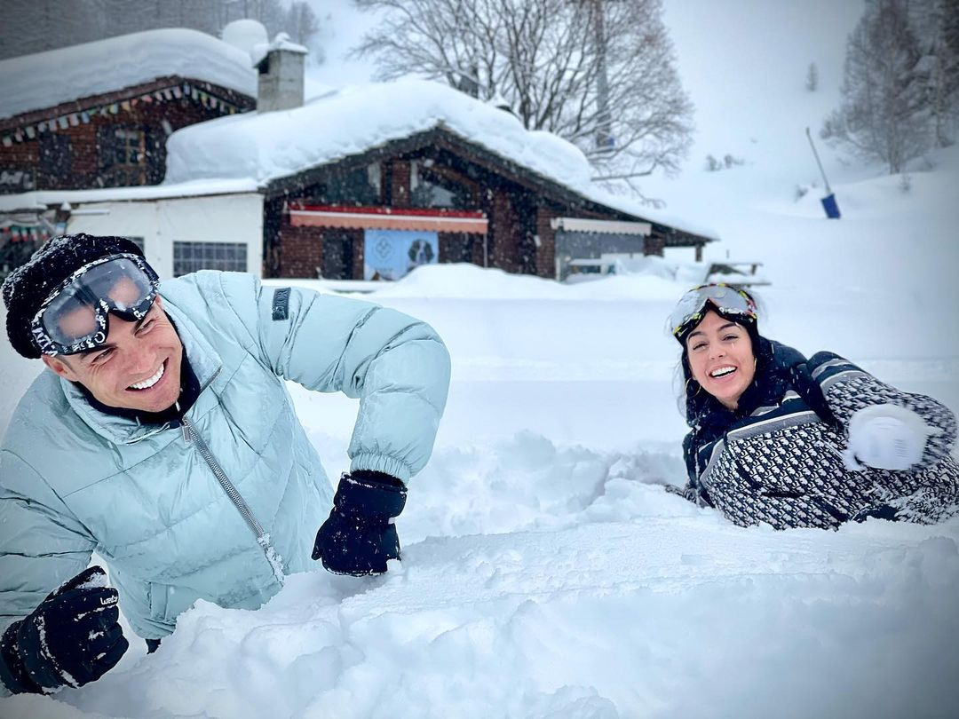 Georgina Rodriguez uploaded snaps online of the pair enjoying the winter wonderland