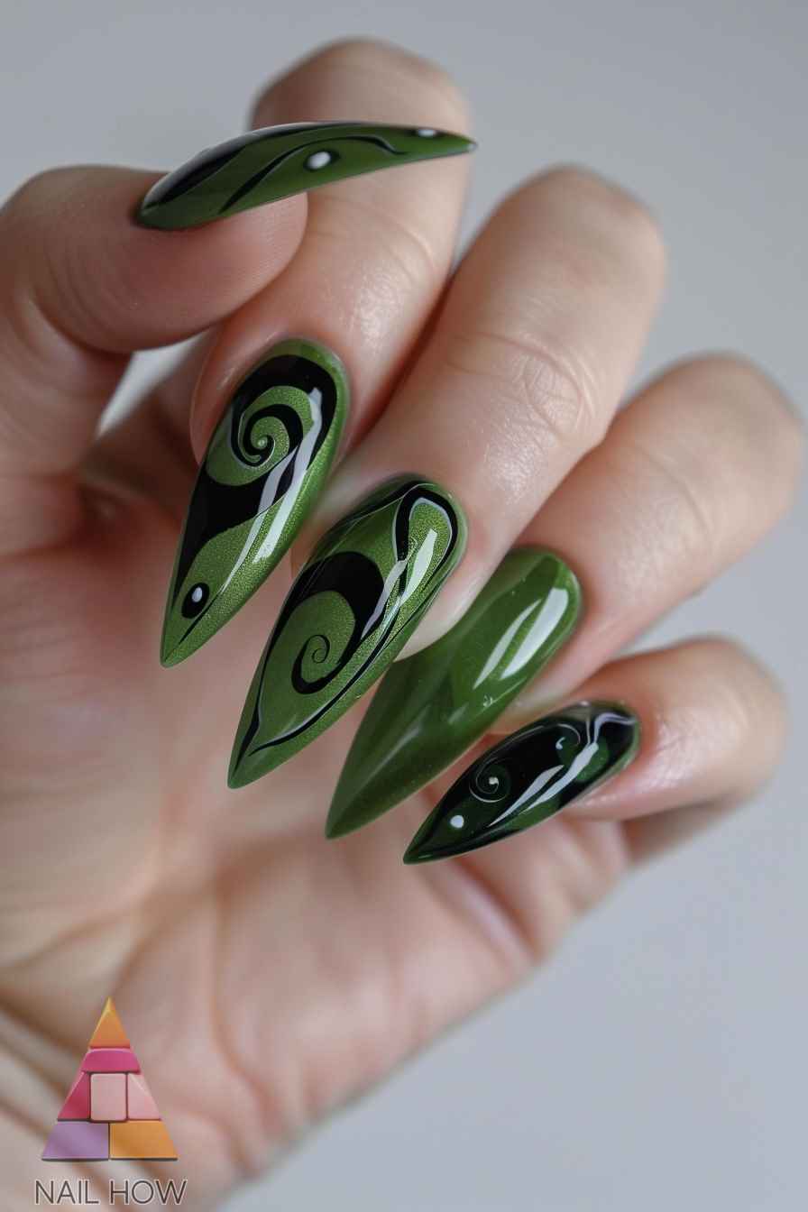 green nail design 13 https://nailhow.com/green-nail-designs/