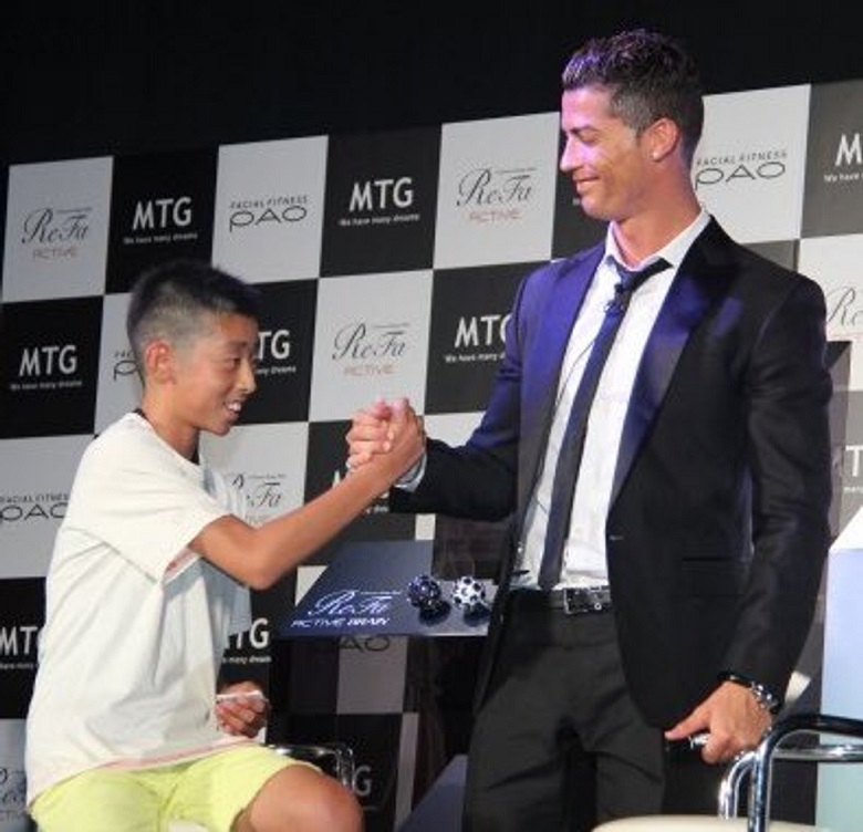 The boys who were inspired by Ronaldo: Japanese champion, professional player - Photo 2