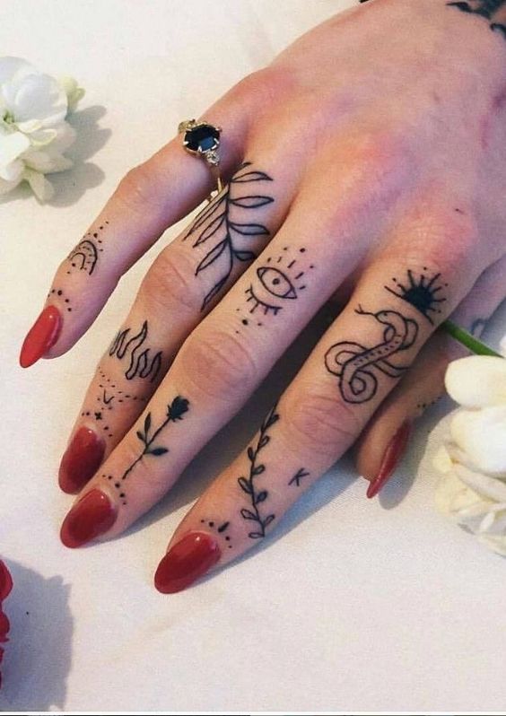 Discover 2024&#8217;s Top 20 Symbolic Hand Tattoos: Chinese, Viking, Om, Anarchy &#038; More &#8211; Get Inspired!