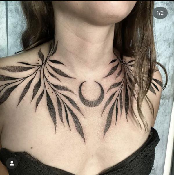 Crescent moon and leaves necklace tattoo