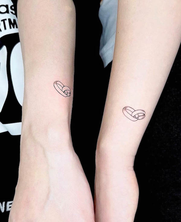 Cute wedding ring wrist tattoos by @tattooer_insso